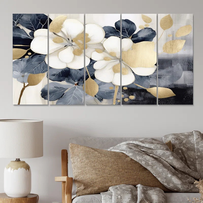 White Gold Hydrangea Blooms Heaven II - Floral Metal Wall Art Set